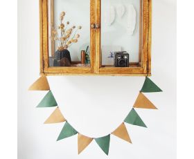 f4e4-a35b-4fd7-9831-f4bd622f7e90